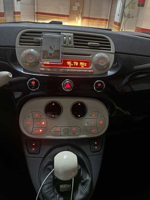 FIAT 500 1.2 LOUNGE - Viatura Impecável