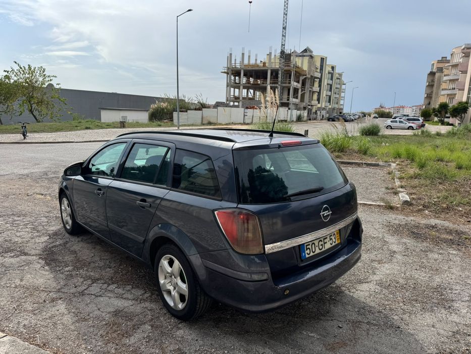 Opel astra 1.3 cdti — photo 2