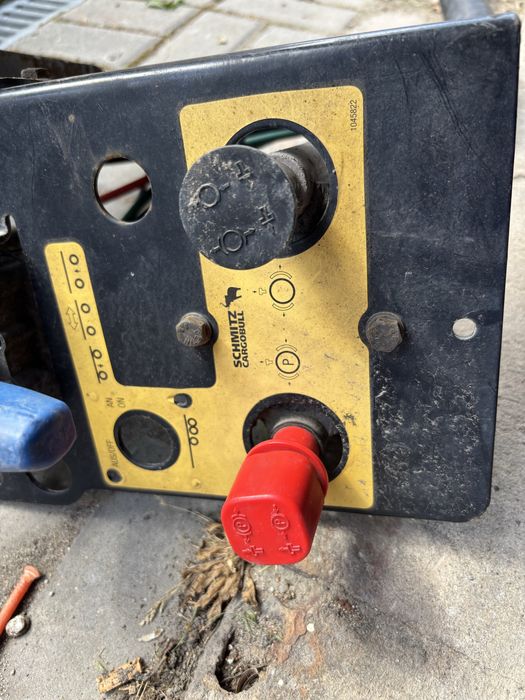 Zawor luzujacy naczepy Knorr AE4311 K020123