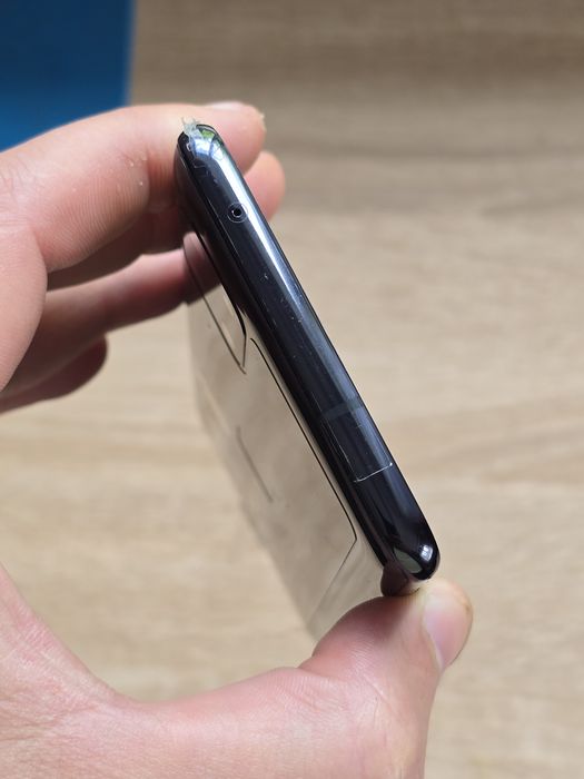Samsung note 10 lite 8/128 новий