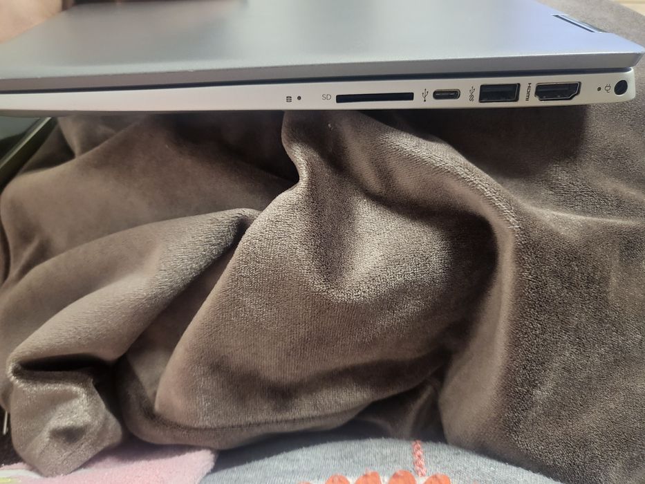 Computador HP ecran tatil