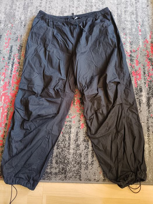 Spodnie H&M parachute L