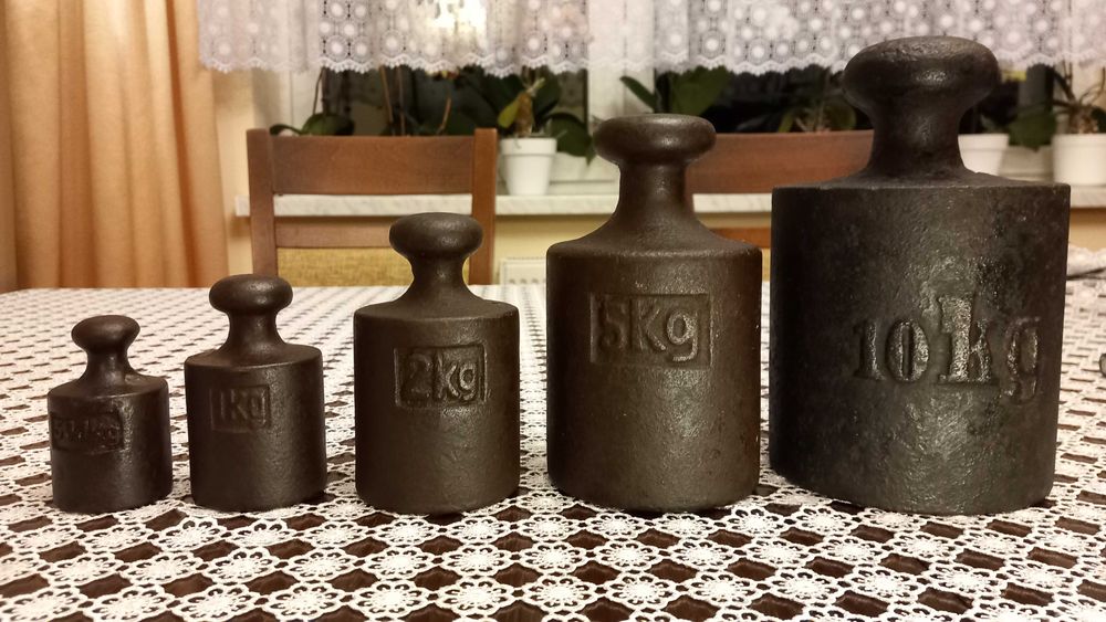 Stare odważniki żeliwne 0,5;1; 2;3;5;10kg odważnik żeliwny