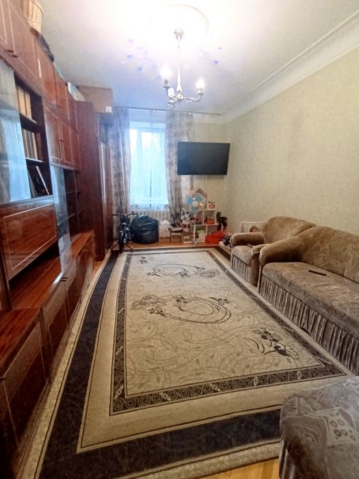 Продаж 2-кім, Повітрофлотський, сталінка, 53квм, документи готові,Без %