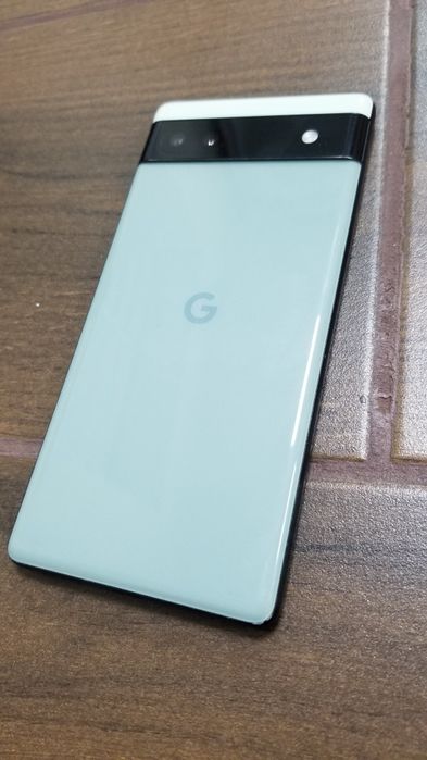 Google Pixel 6a продам