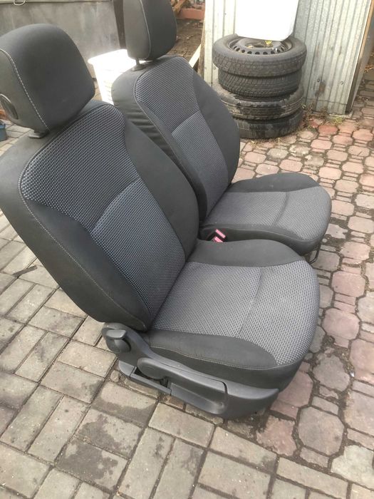 Fotel kierowcy fotel pasażera Mercedes Citan ,Renault Kangoo 2015r