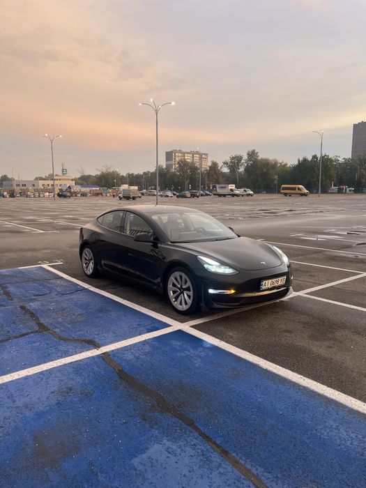 Тесла м3 продам TeslaM3