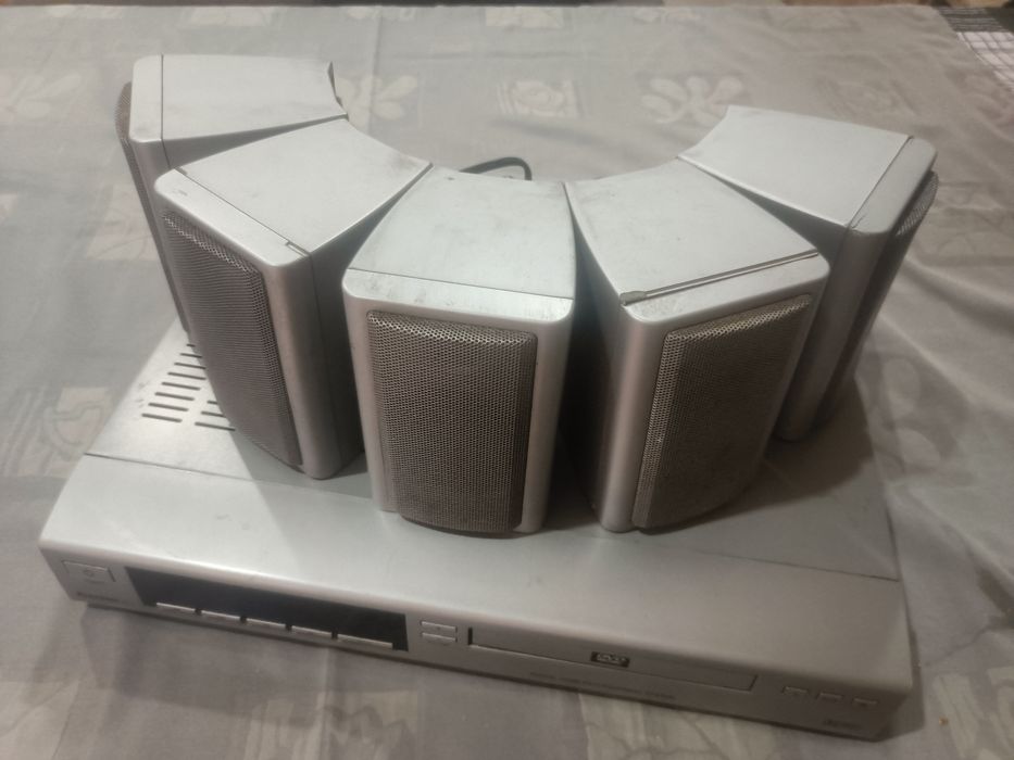 Leitor de DVD 5.1