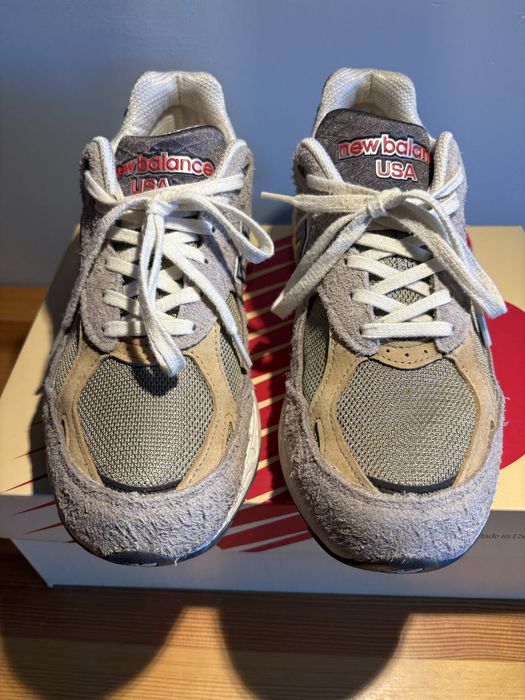 New Balance 990v3 Teddy Santis. 43 - 9.5US