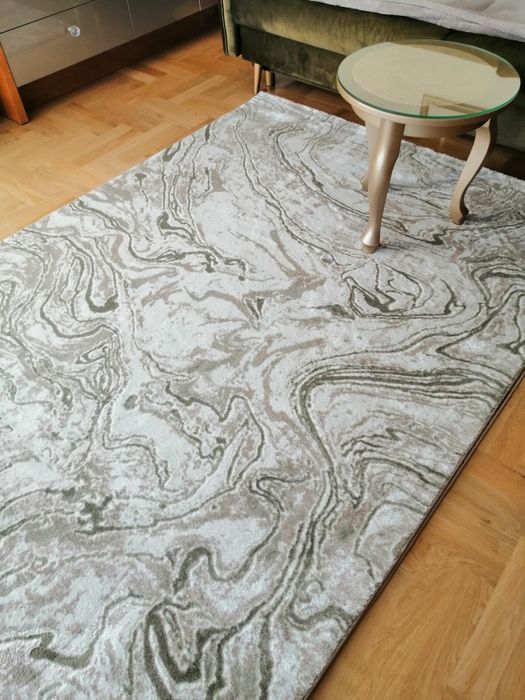 Dywan nowy 100 %wiskoza oliwka i beż