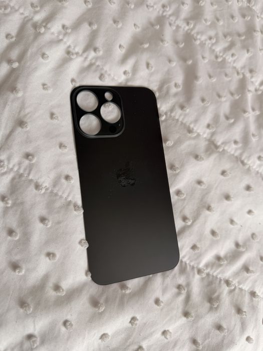 Iphone 13 pro uszkodzony wszystko dziala
