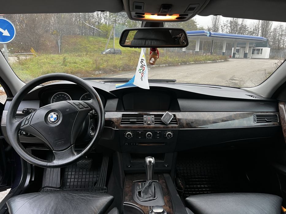 Продам BMW 5 series 2004