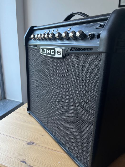 Amplificador Line6 Spider IV 30watts