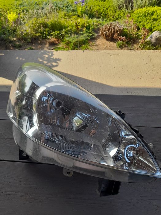 Lampy peugeot partner