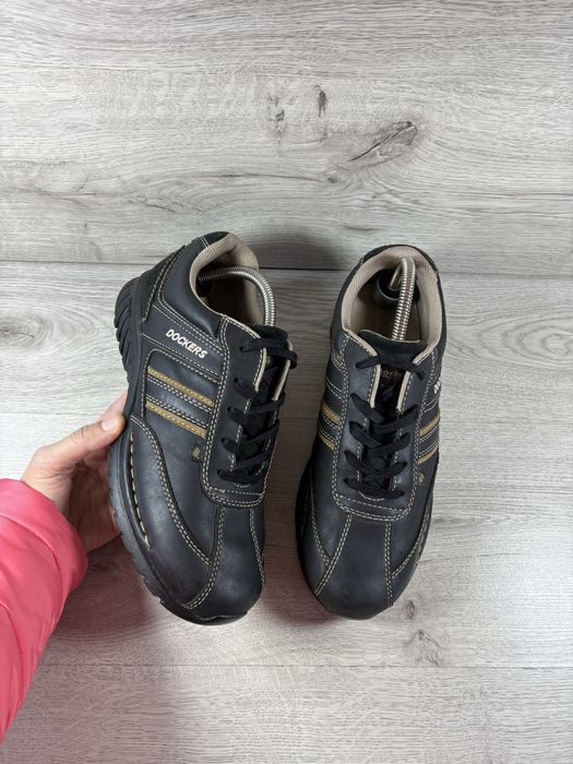 Dockers чоловічі кросівки 41 розмір шкіряні