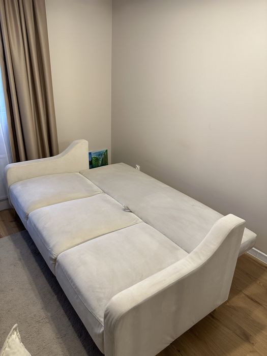 Sofa / Kanapa 3-osobowa z funkcją spania i pojemnikiem, b. dobry stan