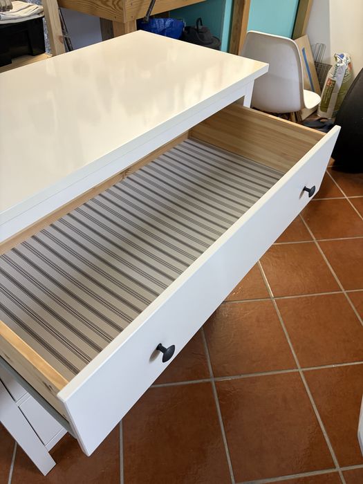 Cómoda Ikea Hemnes
