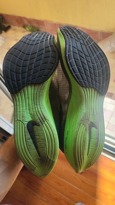 Nike ZoomX Vaporfly Next% 1