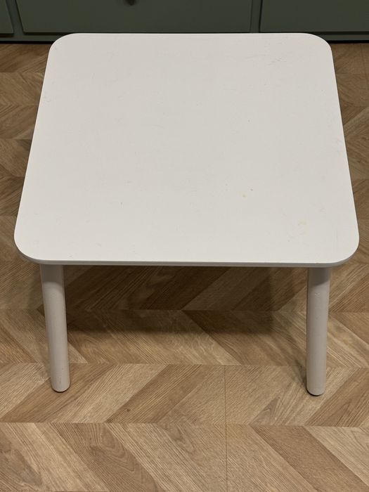 Stolik dzieciecy i krzesełko