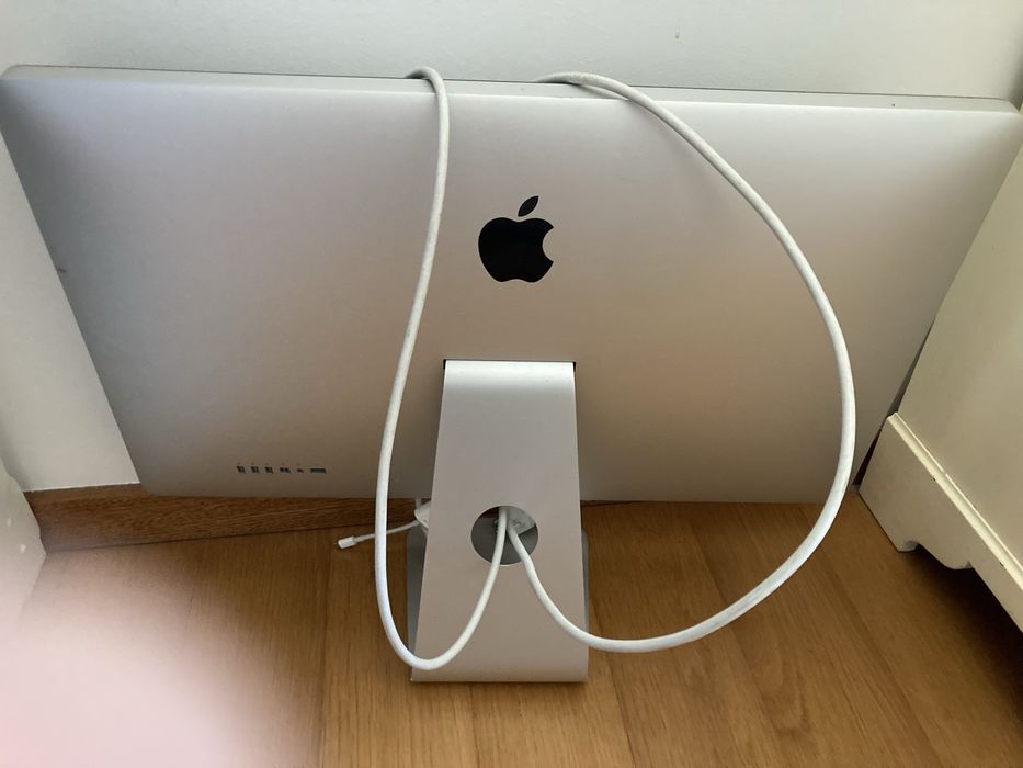 Apple Thunderbolt Display 27"