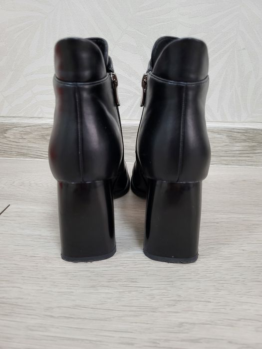 Демісезонні ботільйони