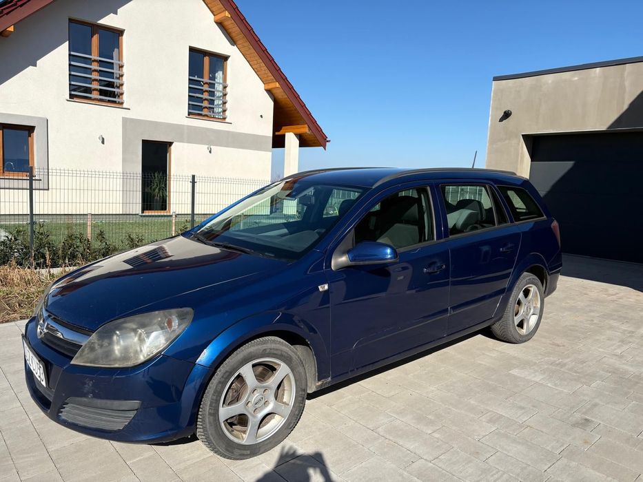 Opel Astra Astra H, po regeneracji skrzyni i DPF, klima alu 16”, uczciwy opis