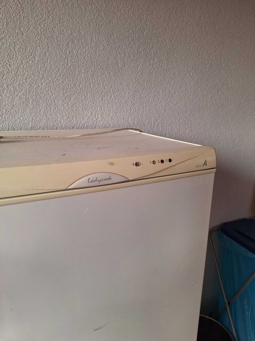 Zamrażarka 6 Szuflad LADYCOOK ! Sprawna !