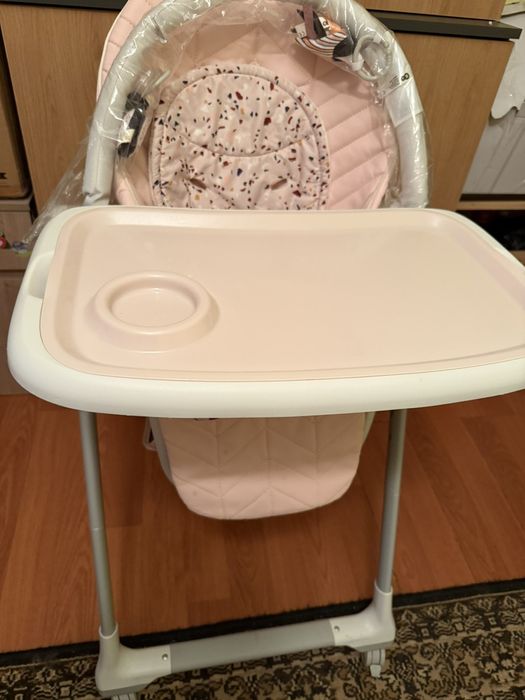 Крісло для годування