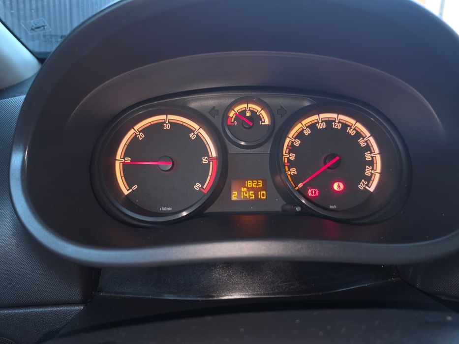 Opel Corsa D 1.3 CDTI 2007 – 214.000 km – Diesel