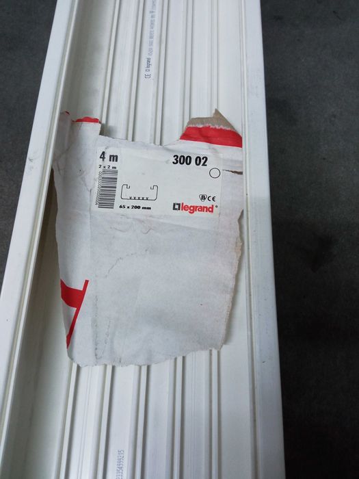 Calha Técnica para passar Fio Elétrico