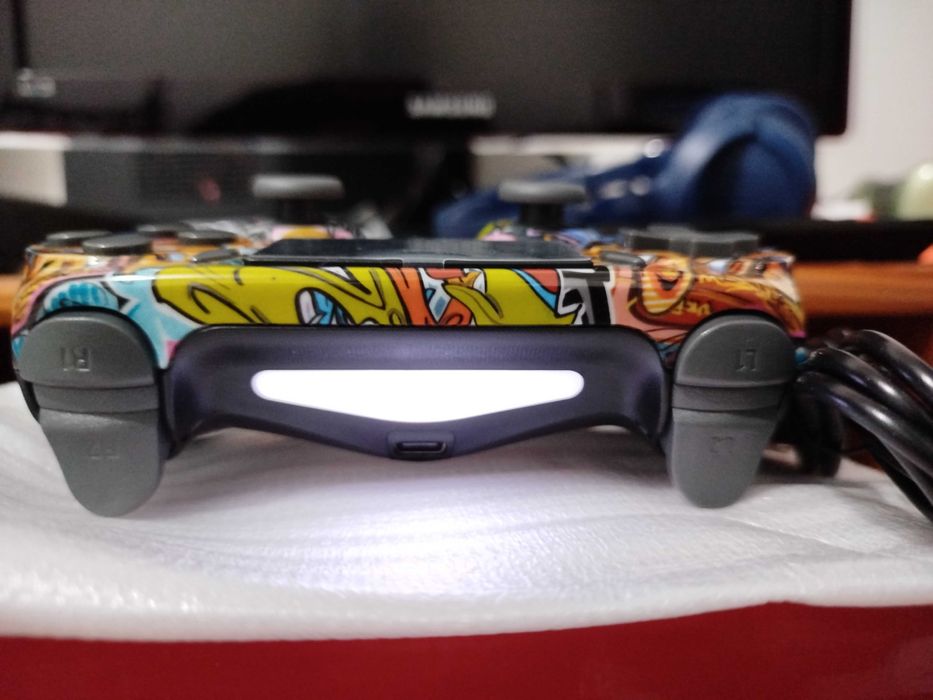 Comando NOVO PS4, PS3 e PC sem fios wireless Bluetooth, cabo incluído