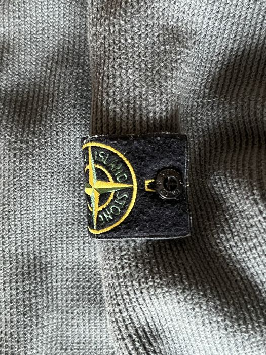 Легкий світер stone island original