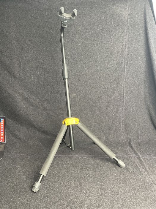 Suporte de Guitarra HERCULES STANDS GS414B