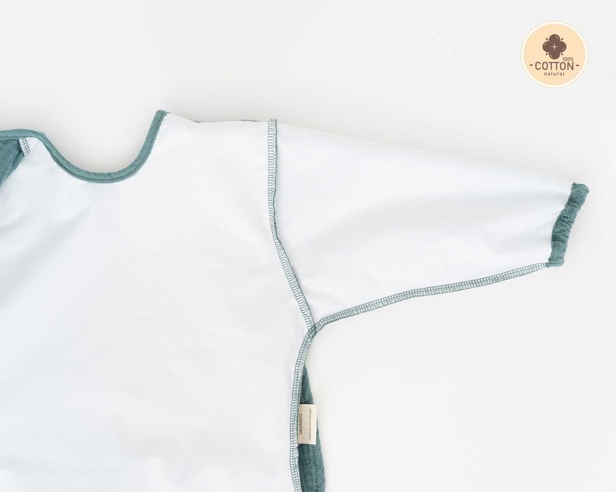 Babete com mangas impermeável em Algodão Orgânico