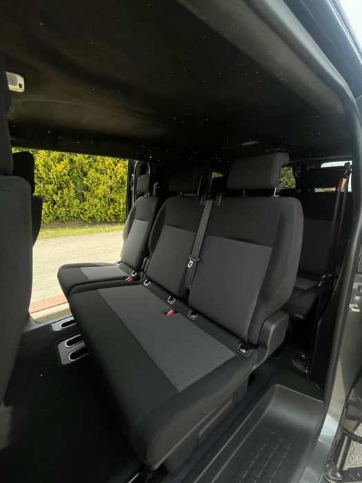 Wynajem busów 9 osobowych  oraz mobilnego Jacuzzi Chojnice