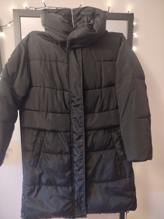 Płaszcz zimowy Reserved