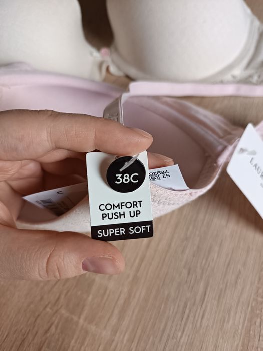 Bielizna damska biała, różowa