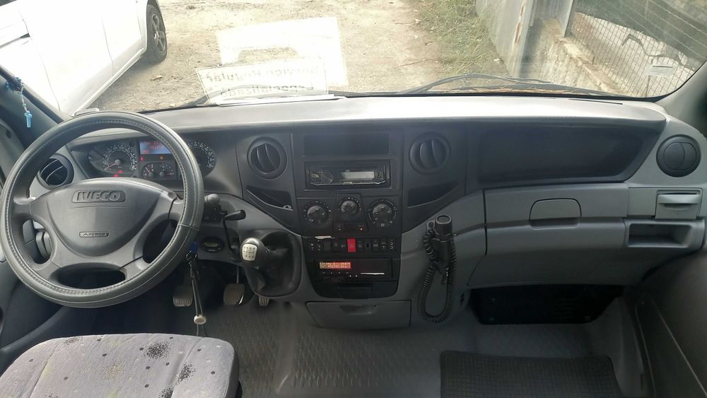 Iveco Daily 19+1 Lugares