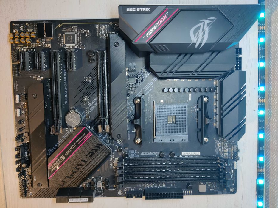 Asus ROG Strix B550-F Gaming