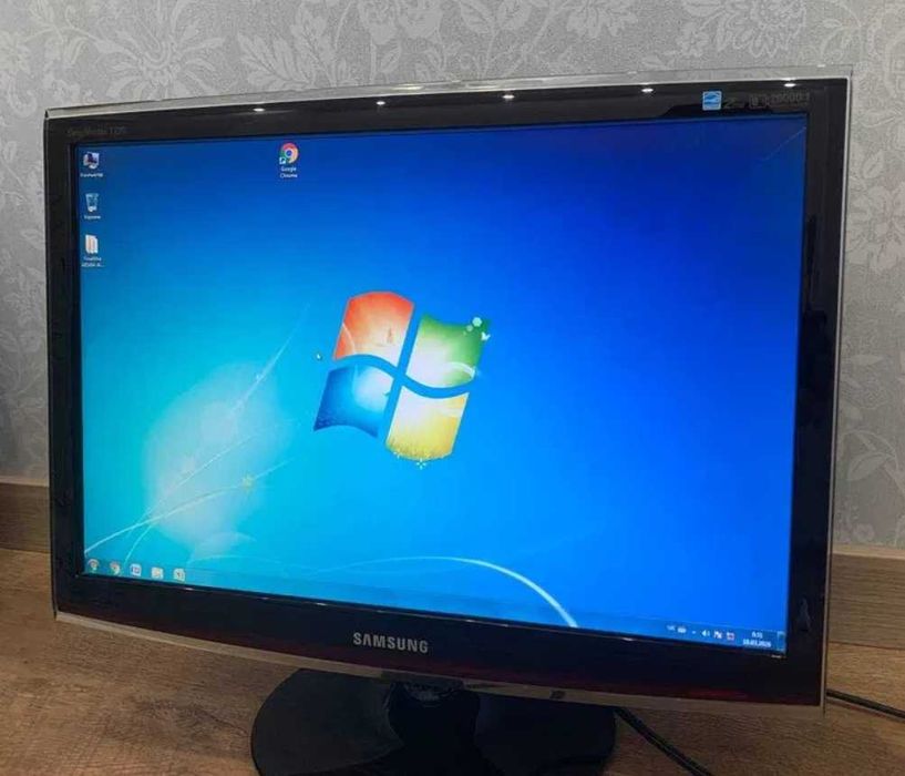 Монитор 22" Samsung T220 (1680x1050) DVI / VGA