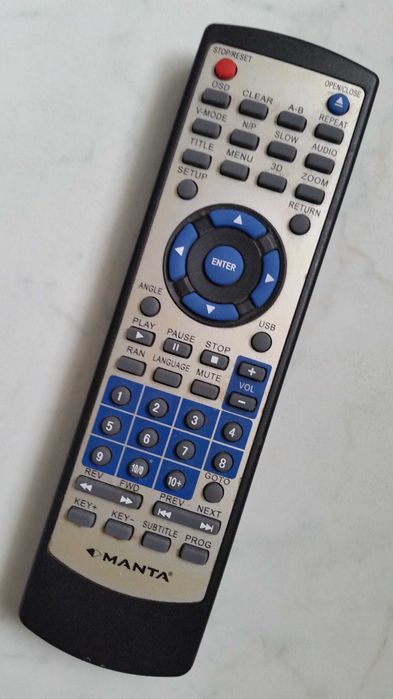 Pilot odtwarzacza dvd MANTA