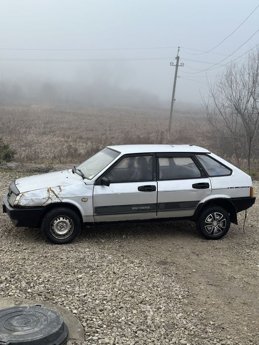 ВАЗ 2109 2002р 1.5 бензин