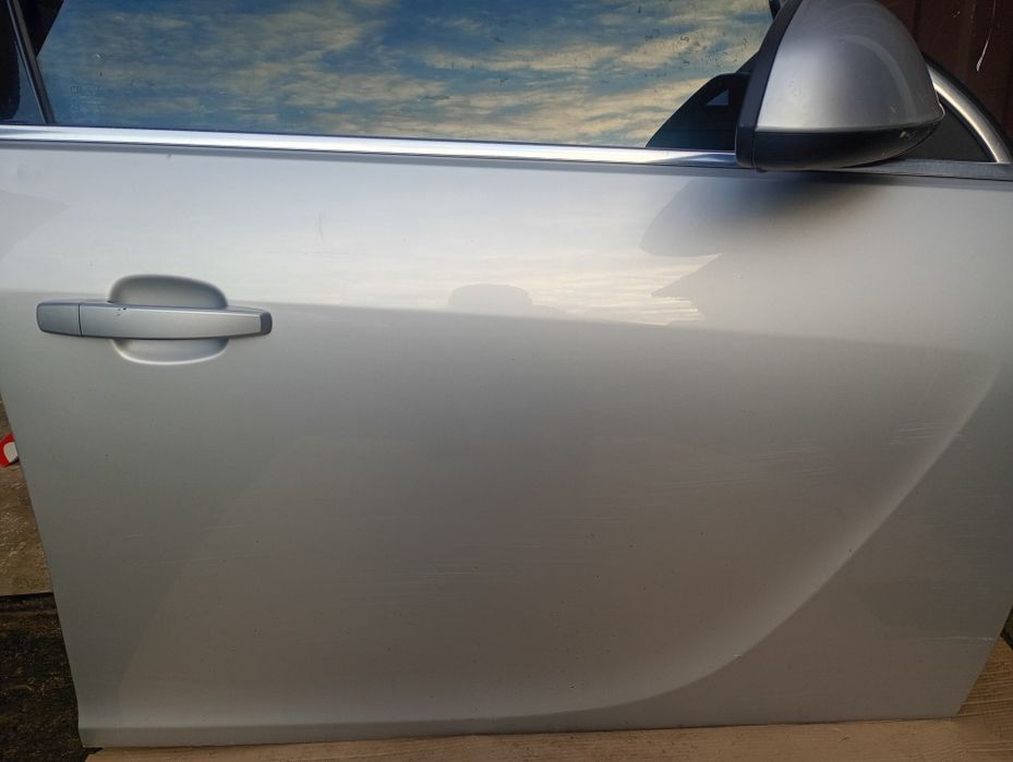 Drzwi prawe Opel Insignia Z176