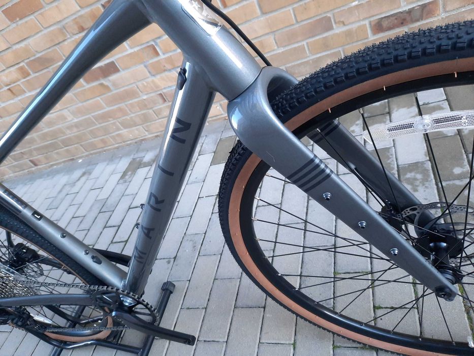 Nowy Rower Marin DSX 1 L szary gravel flat bar