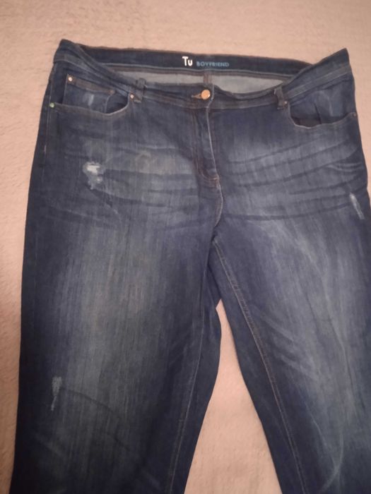 Суперовые джинсы TU бойфренд батал ПОТ  52, тянутся до 56 сост. новых