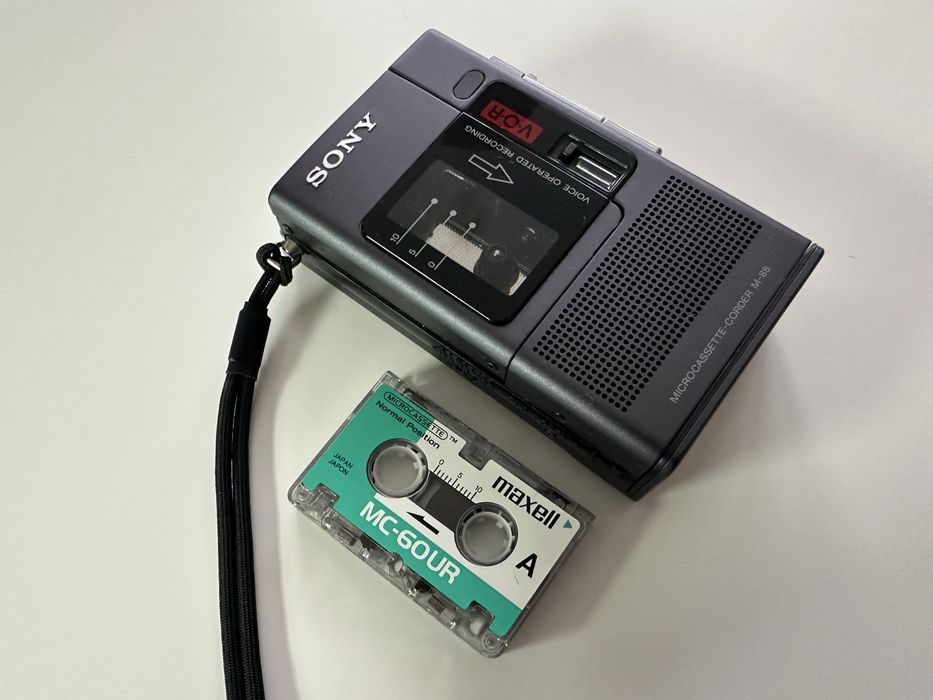 SONY M-88 microcassette corder мікрокасетний диктафон
