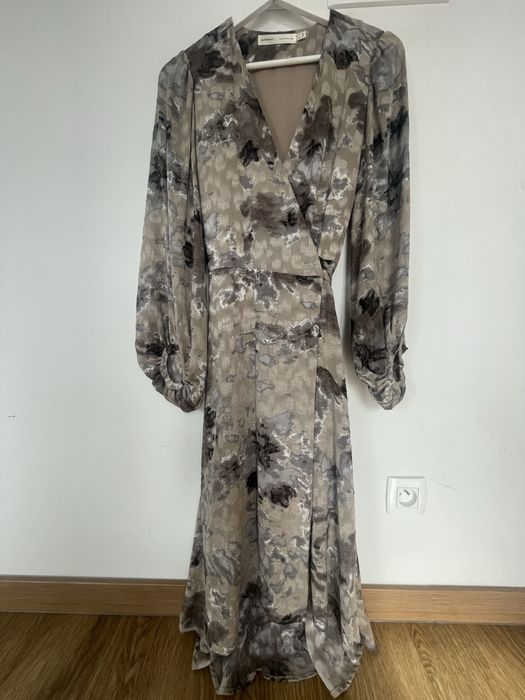 Piękna sukienka r. 38 komunia