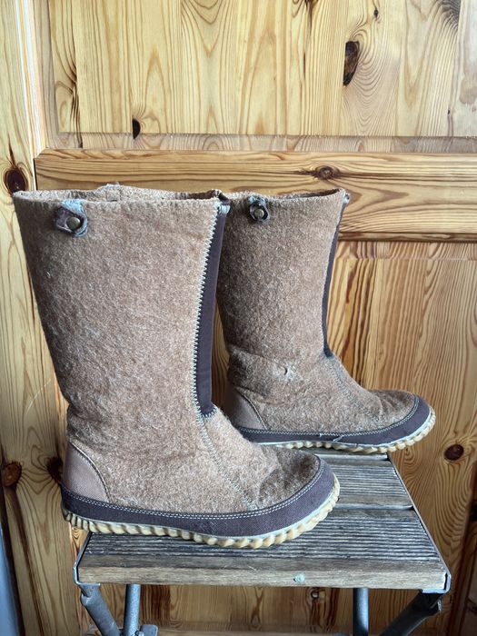 Sprzedam buty firmy Sorel rozmiar 38.wkladka 24.0 cm