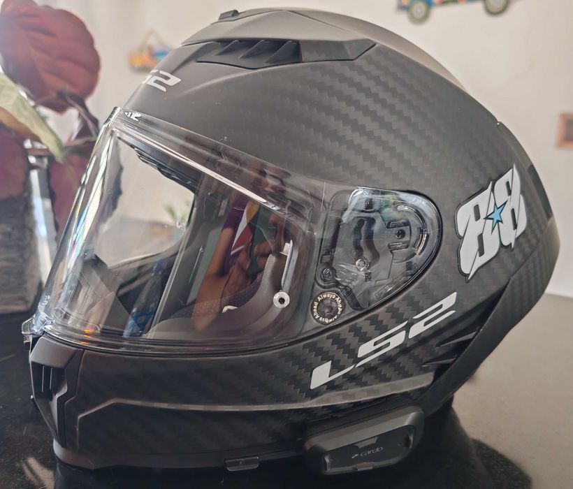 Capacete LS2 Dragon Carbon (S)
