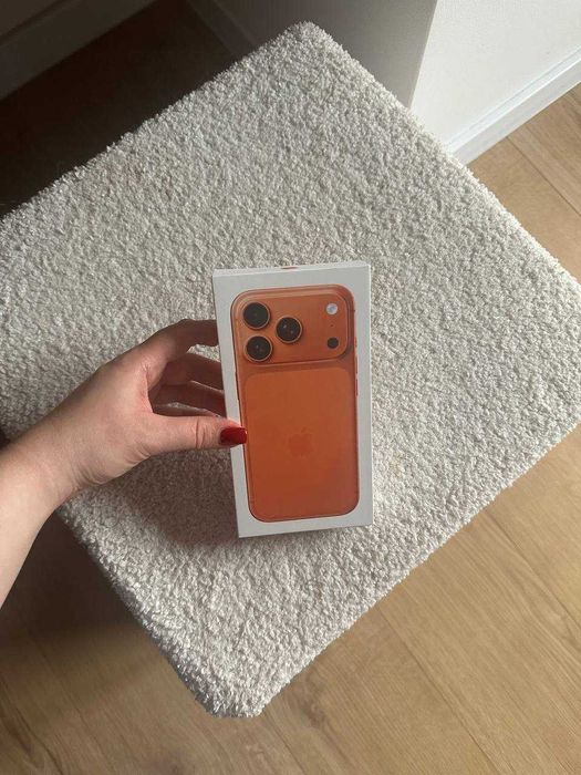 iPhone 17 pro 512GB Kosmiczny pomarańcz